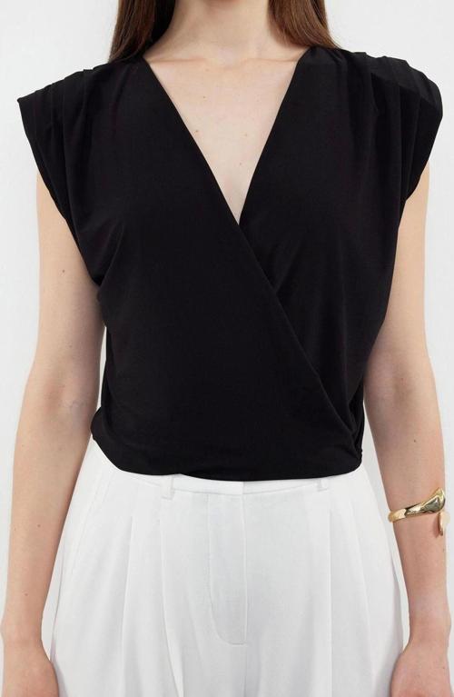 Moda Kruvaze Örme Regular Düz Desen Casual Günlük Crop Kolsuz Bluz