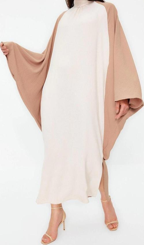 Moda Dokuma Rahat Kalıp Uzun Dik Yaka Reglan Kol Aerobin Basic Tesettür Giyim Kimono Kaftan
