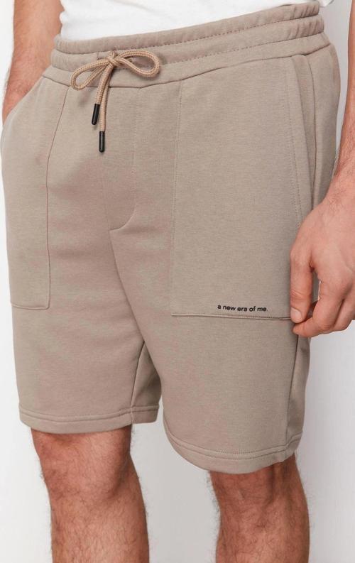 Moda Örme Düşük Bel Boru Paça Gündelik Regular Normal Kesim Yazı Baskılı Şort Bermuda