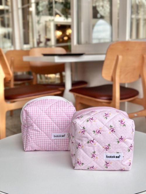 2'Li Toz Pembe Gül Ve Pembe Kare Desenli Makyaj Çantası - Küçük Boy