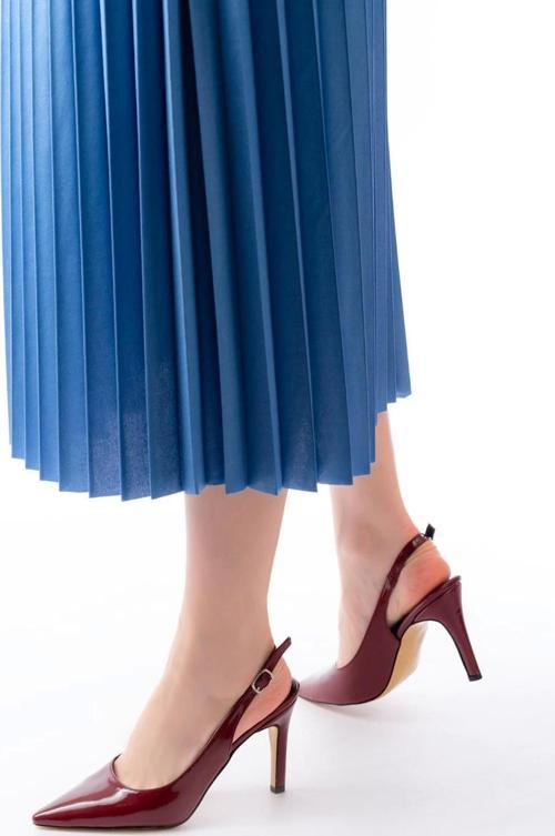 St-1153 Bordo Rugan Günlük Arkası Açık 9 Cm Topuklu Kadın Ayakkabı