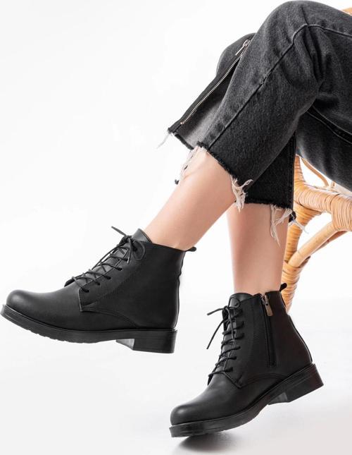 165-225 Siyah Bağcıklı Fermuarlı Günlük Kadın Bot