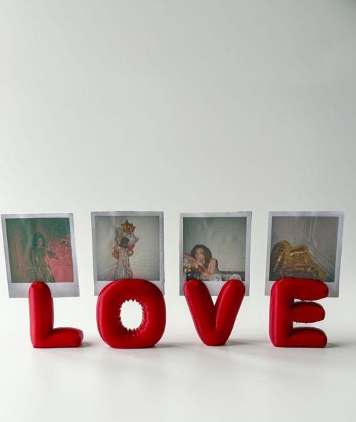 4'Lü Love Polaroid Fotoğraf Standı, Not Tutucu