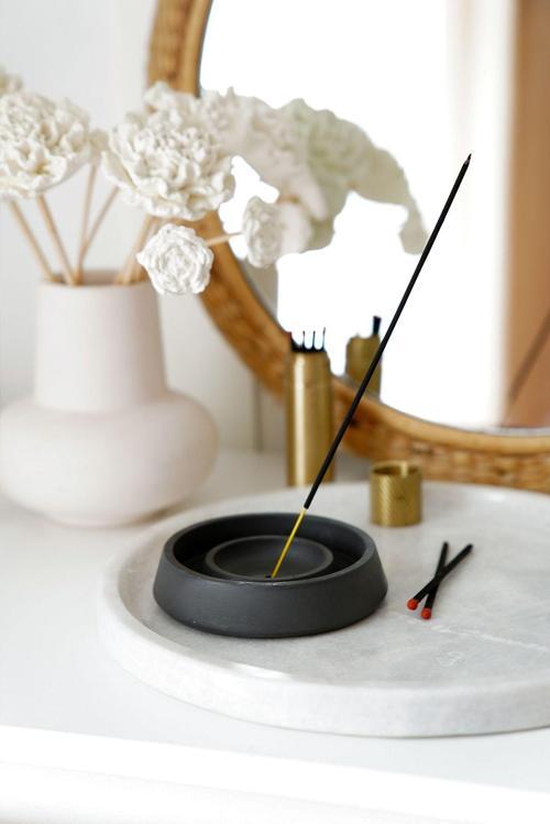 Minimal Palo Santo Tütsülük Antrasit