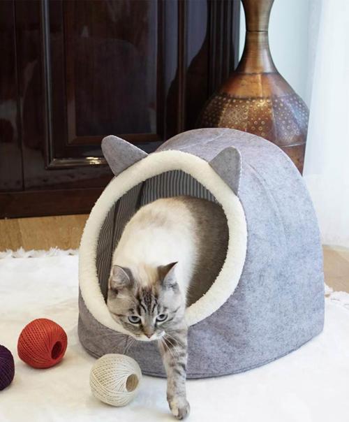 Alas Keçe Kedi Ve Köpek Evi Yatağı Gri Paspas Hediyeli