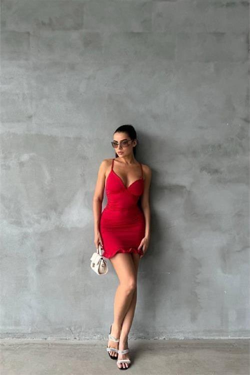 kadın askılı eteği fırfırlı mini elbise DPDF072