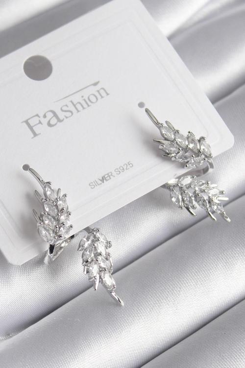 Gümüş Renk Zirkon Taşlı Yaprak Model Kadın Küpe - EBJ241206W29727