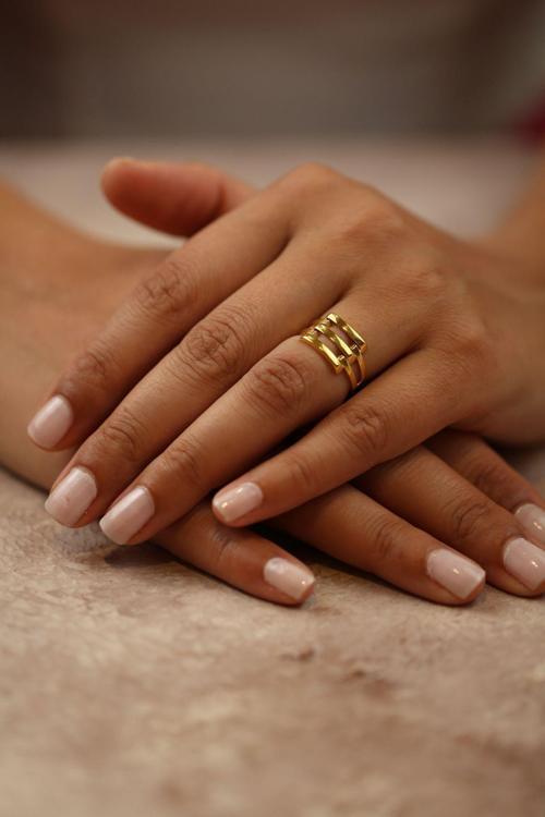 14 Ayar 3 Sıra Yaldızlı Kaburga Yüzük