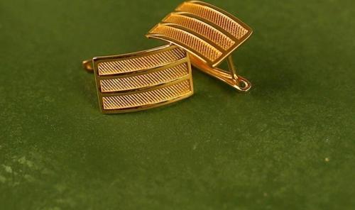 Kadın Yaldızlı Hasır Altın Küpe Kp0002