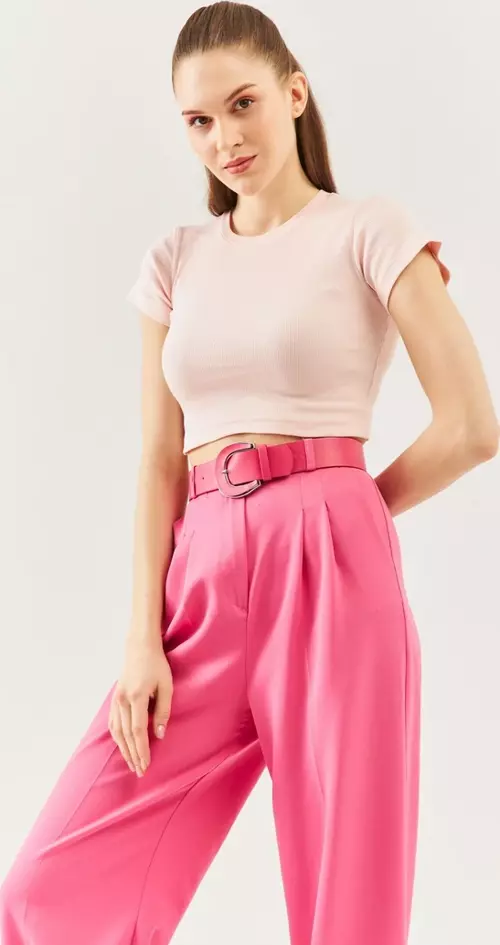 Aqua Kısa Kol Bisiklet Yaka Vücuda Oturan %100 Pamuklu Kaşkorse Esnek Crop Bluz