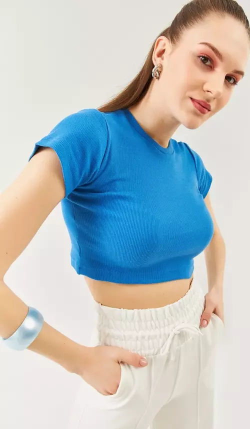 Aqua Kısa Kol Bisiklet Yaka Vücuda Oturan %100 Pamuklu Kaşkorse Esnek Crop Bluz