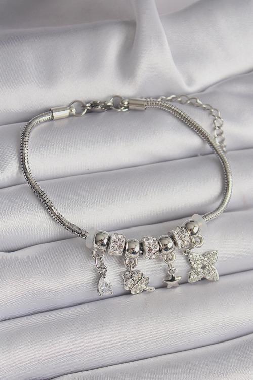 Pirinç Gümüş Renk Zincir Sallantı Zirkon Taşlı Yonca Figür Charm Bileklik