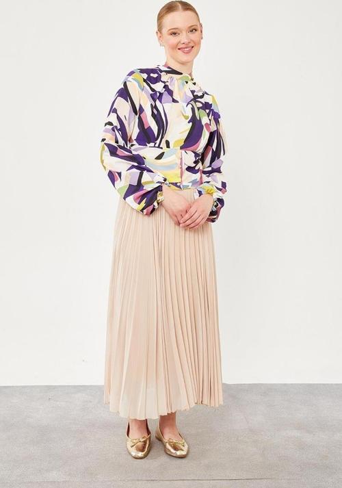 Mor Yakası Büzgülü Arkası Gipeli Bluz