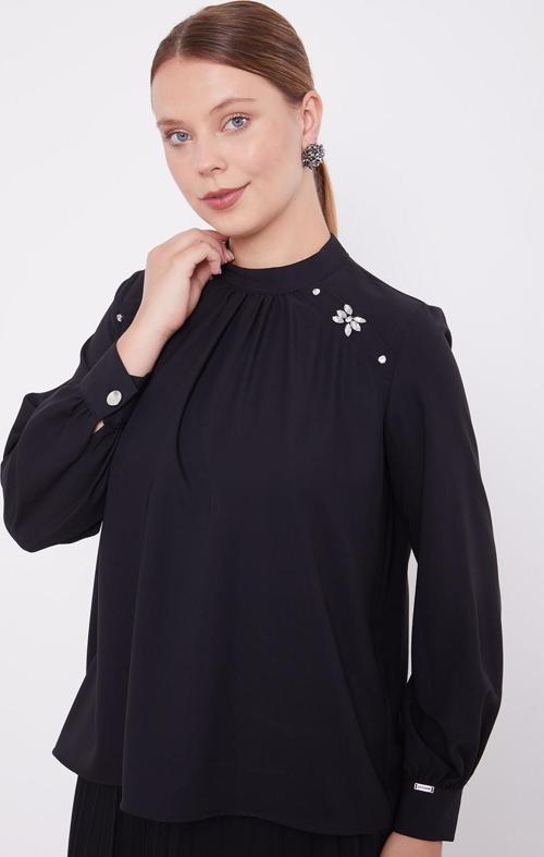 Siyah Taş İşlemeli Bluz