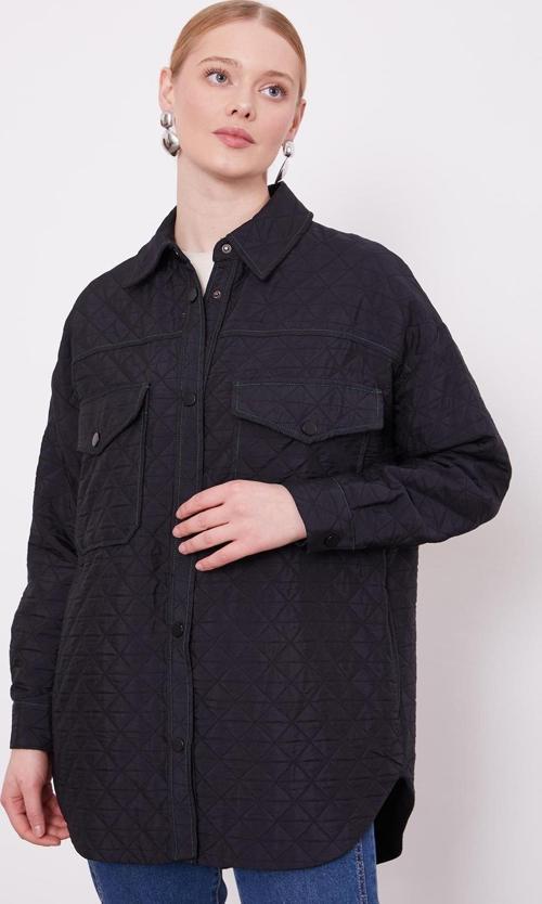 Siyah Kapitone Desen Ceket