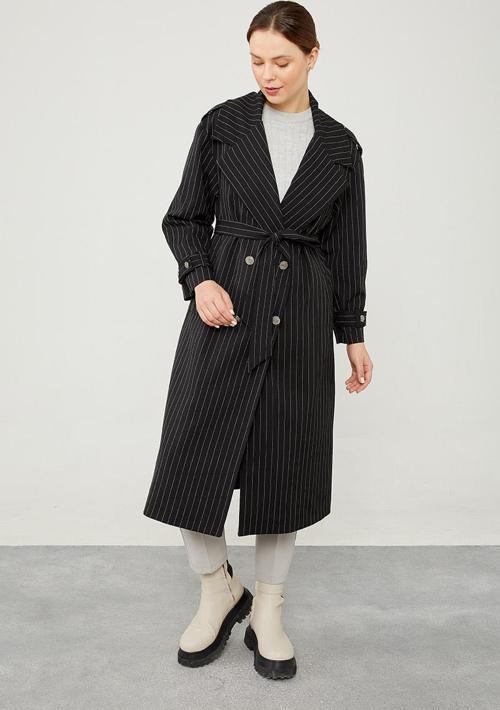 Siyah Çizgili Desen Kuşak Kapamalı Trençkot