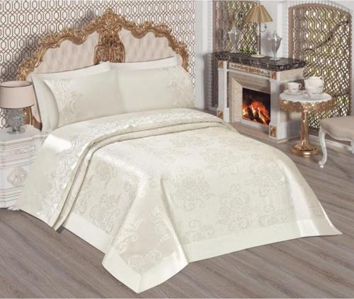 Bizhometekstil Fransız Güpürlü Prestij Sultan Pike Takımı Krem