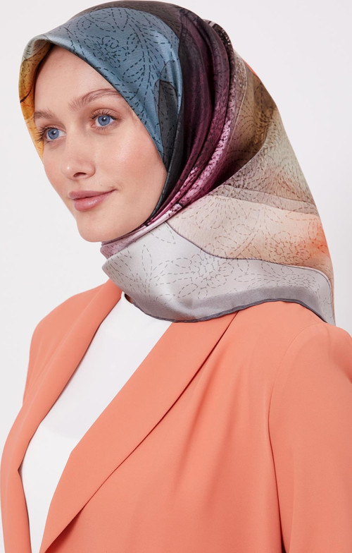 Füme Kesik Çiçek Desen Twill İpek Eşarp