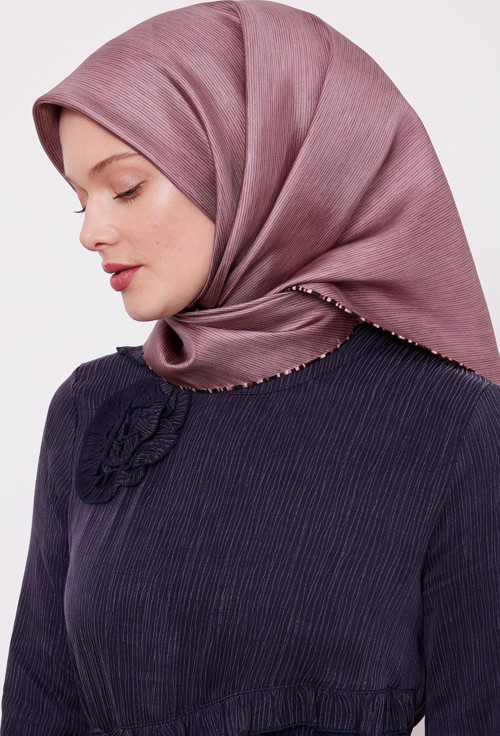 Pembe Çizgili Twill İpek Eşarp