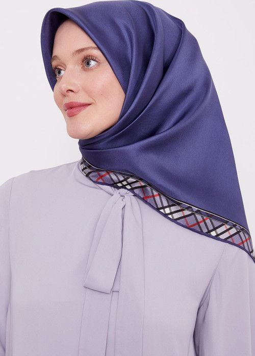 İndigo Ekose Kenar Twill İpek Eşarp