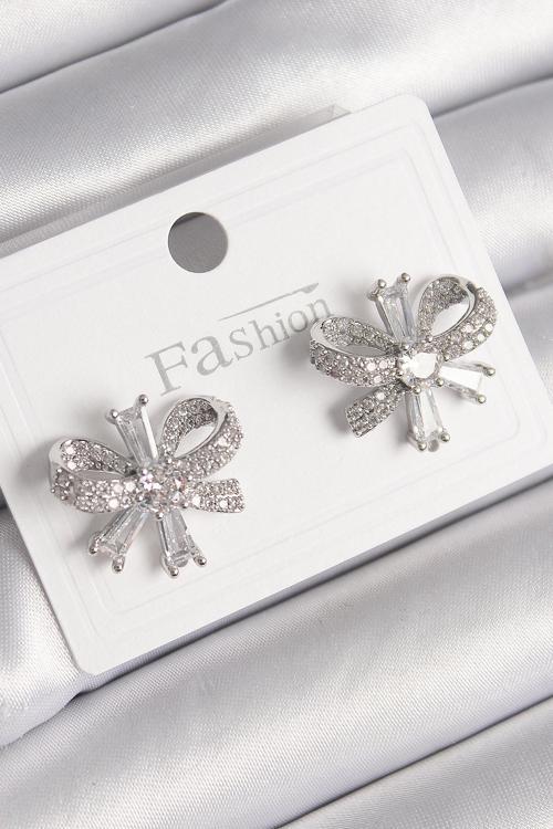 Gümüş Renk Zirkon Taşlı Fiyonk Model Kadın Küpe - EBJ241214W29904