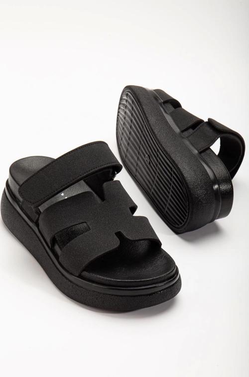 24422-HERMES Siyah Dolgu Topuk Kadın Sandalet