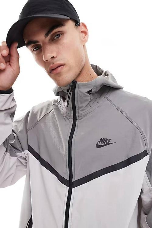 Tech Windrunner Woven Full Zip Loose Fit Jacket Erkek Bol Kesim Paraşüt Kumaş Kapüşonlu Ceket Gri