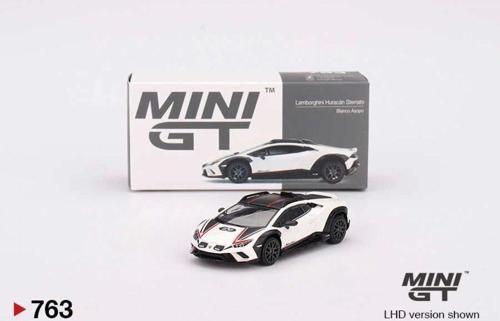 1:64 Lamborghini Huracán Sterrato – Beyaz (Bianco Asopo) Model Araba