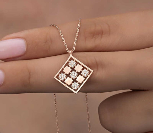 Gümüş Rose Dörtgen Zirkon Taşlı Kadın Kolye SL6283