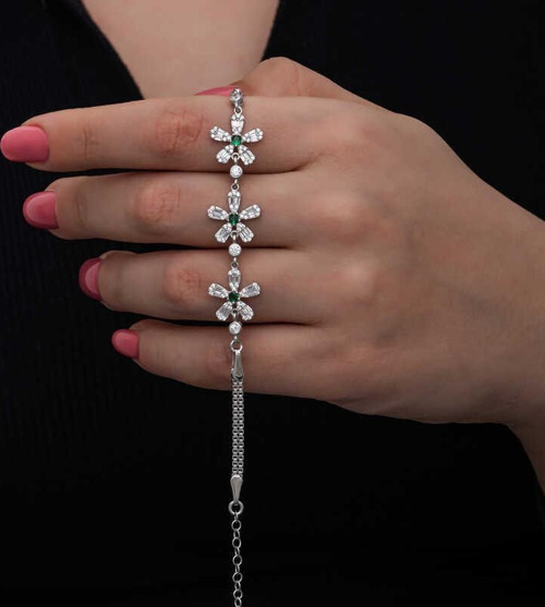 Gümüş Baget Çiçek Desenli Kadın Bileklik SL6720