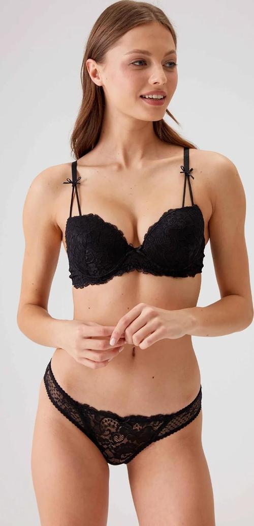 Kadın Balenli Destekli Push Up Sütyen Takımı