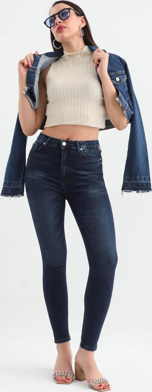 Kadın Koyu Mavi Dar Kesim Jean Pantolon