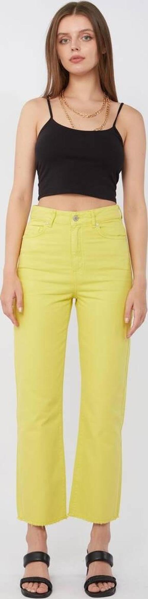 Kadın Basic Paçası Kesik Jean Pantolon Fıstık Yeşili