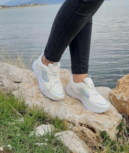 Lılıan, Beyaz Renk Kalın Tabanlı Ortapedik Spor Ayakkabı