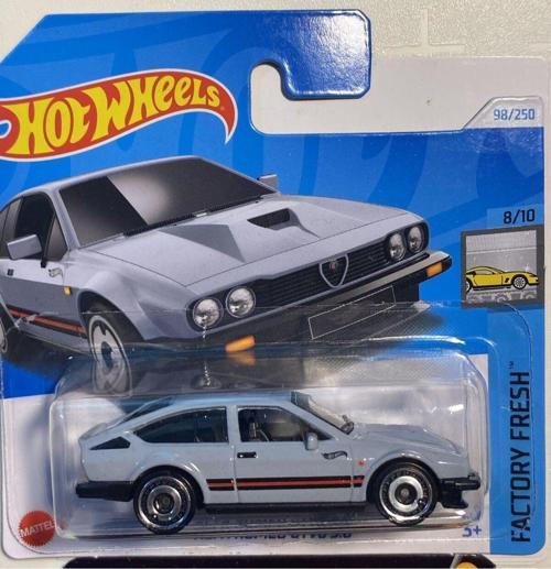 Tekli Metal Arabalar Alfa Romeo Gtv6 3.0 (Nadir Bulunur Koleksiyonluk)