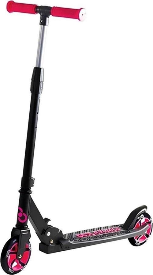 Scooter Pembe Şık ve Renkli Tasarım