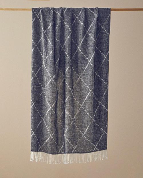 Mina Koltuk Şalı Siyah