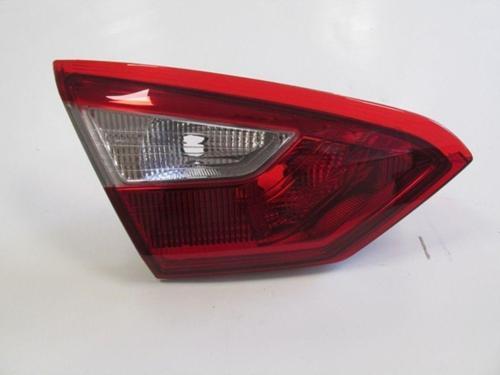 Ford Focus Sd 12/14 İç Stop Lambası Sol Kırmızı/Beyaz Bm51 13A603 Ad
