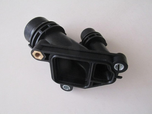 Bmw 7 Seri E32 88/92 Termostat Kapağı (Plastık)