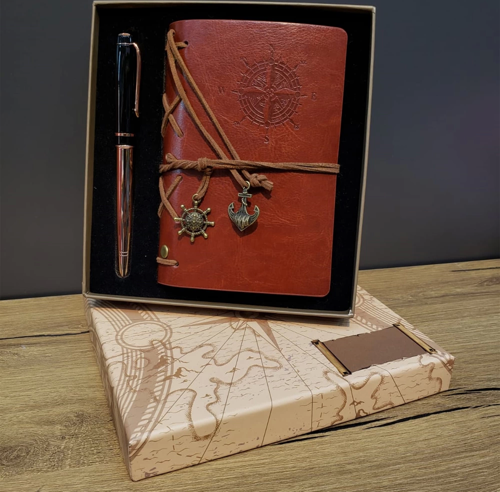 Deri Pusula Tasarımlı Defter Ve Metal Kalem Seti