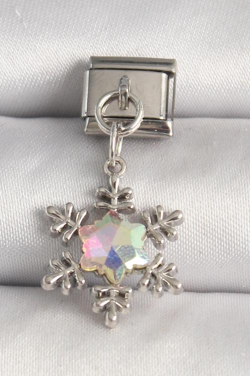 Gümüş Renk Hologram Mineli Kar Tanesi Model Nomination Charm - EBJ250501W32905