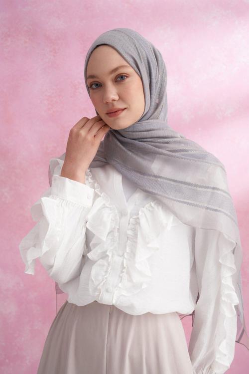 İpekli Ruby Gümüş Rengi Şal