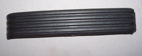 Mazda E2200- Minibüs- 88/95; Arka Tampon Ucu Sağ Tırtırlı (Plastik) S083-50-251