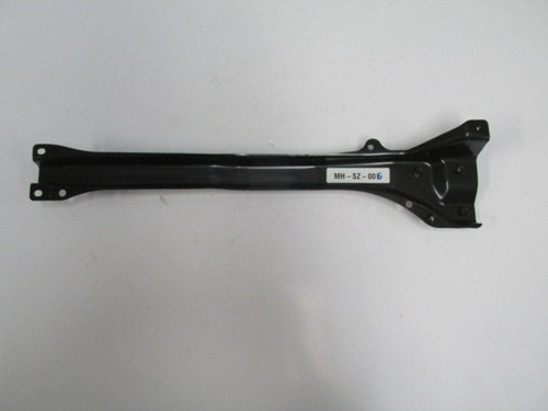Suzukı Swıft- 05/11; Ön Panel Orta Parça (Tyg) 58241-62J00