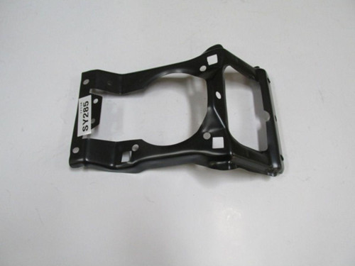 Mercedes E Class- W211- 03/06; Ön Panel Orta Parça (Tw) 2116201916