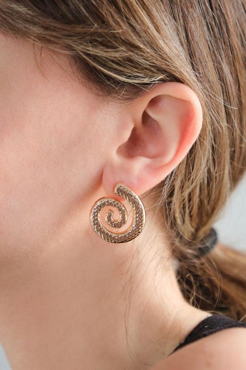 Altın Kaplama Snail Küpe Döngü Desen