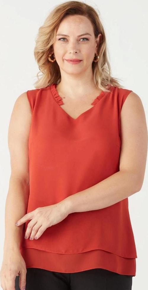 3241 Yaka Fırfırlı Kolsuz Büyük Beden Şık Bluz Tarçın