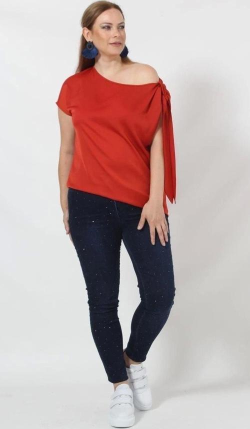 3250T Tek Omuz bağlama Detaylı şık bluz Tarçın