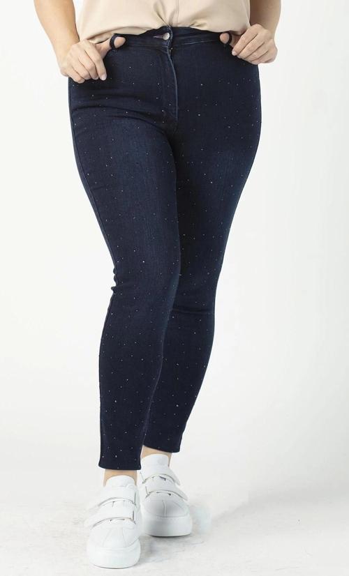 P007 Önü Taşlı Tam Kalıp Dar Paça Şık Büyük Beden Kot Pantolon