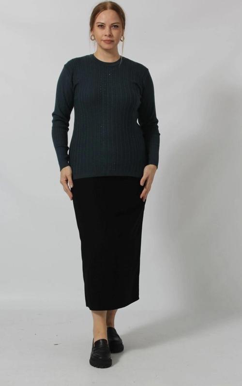 Taş İşleme Detaylı Çizgi Örgü Desenli Kazak